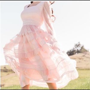 BNWT Rachel Parcell Chiffon Tiered Dress